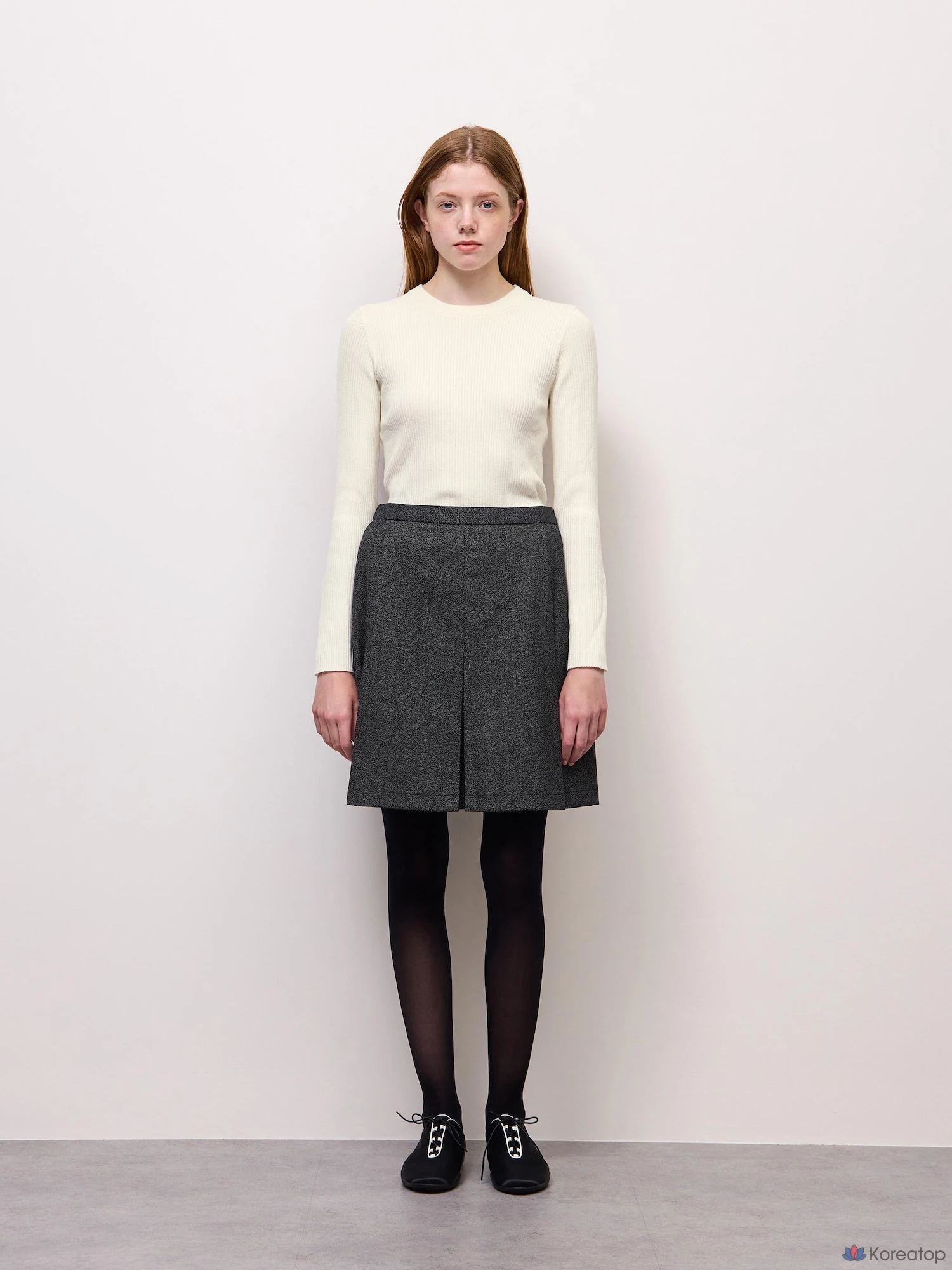 Юбка Uniqlo Box Pleated Skirt из твида