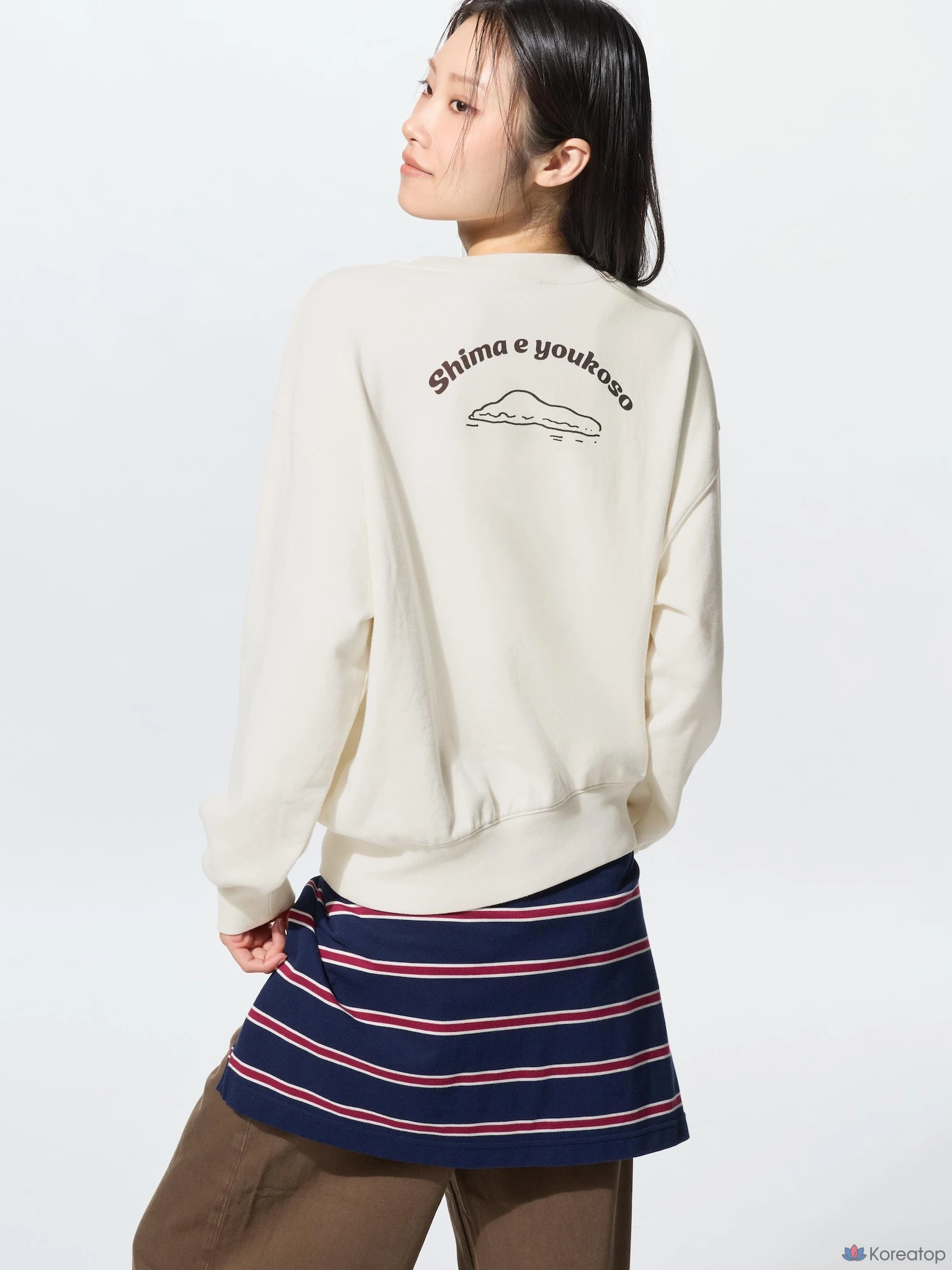 Свитшот Uniqlo Chiikawa Sweatshirt A