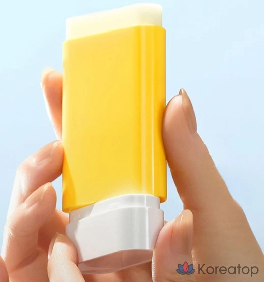 Солнцезащитный стик BANILA CO UV Defense Waterproof Sun Stick SPF50+ PA++++, 18.5 г, 1 шт.