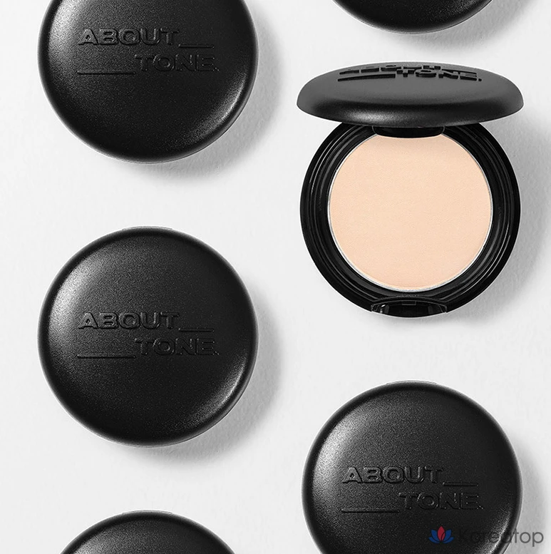 Пудра-прессовка About Tone Blur Powder Pact, оттенок 03 Natural, 9 г, 1 шт.