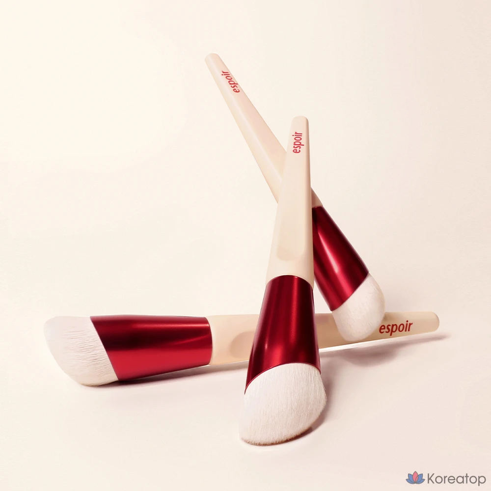 Кисть для макияжа Espoir Pore Blur Foundation Brush, белая, 1 шт.