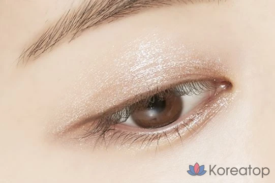 Тени для век Missha Dewy Glossy Eyes Eyeshadow, оттенок White Beach, 1 шт., фото 5