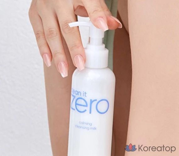Очищающее молочко Banila Co Clean It Zero Calming Cleansing Milk, 200 мл, 1 шт.