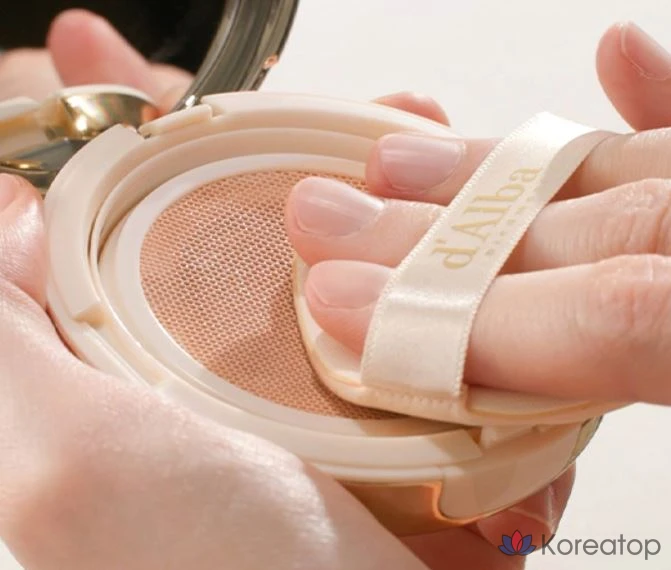 Кушон d'Alba Serum Glow Fixing Cover Cushion Foundation, оттенок 23, 17 г, 1 шт.