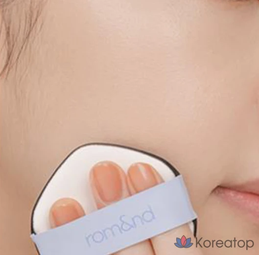 Кушон-подушечка ROM&ND Bare Water Cushion Foundation Refill, оттенок 01 Porcelain, 20 г, 1 шт., фото 4