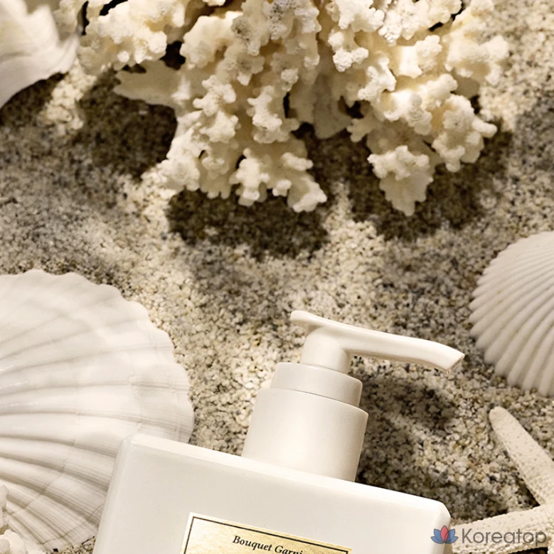 Боди-лосьон Bouquet garni Niche Perfume Body Lotion 001, 330 мл, 1 шт.