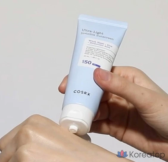 Солнцезащитный крем COSRX Ultra Light Invisible Sun Serum SPF50+ PA++++, 50 мл, 1 шт.