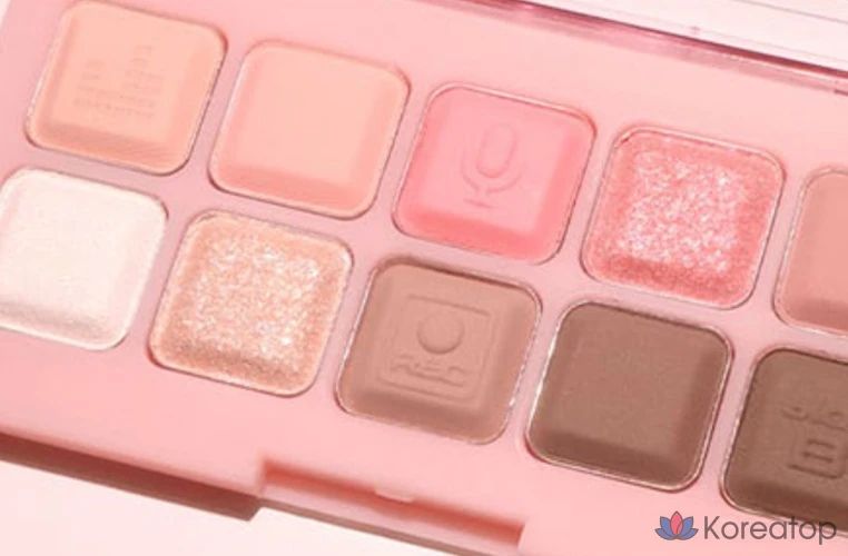 Палетка для век Lilybyred Mood Keyboard Eye Palette, оттенок 10 Milky Cherry Recording, 1 шт.