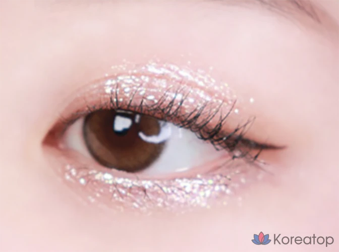 Жидкие тени для век Holika Holika Eye Metal Glitter Liquid Eyeshadow, оттенок 10 Sunshine, 1 шт., фото 2