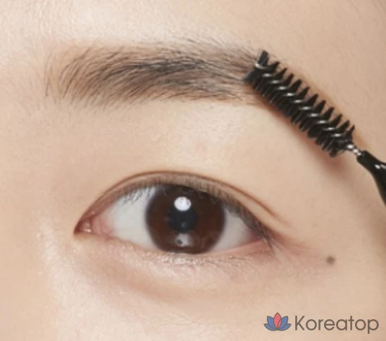 Карандаш для бровей Missha Smudge Proof Wood Eyebrow Pencil, Light Brown, 1 шт.