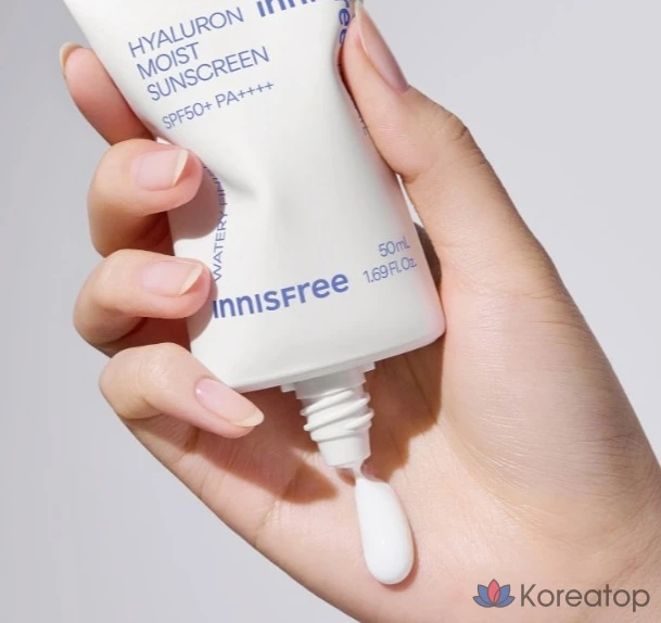 Солнцезащитный крем Innisfree Hyaluron Moisture Sun Cream SPF50+ PA++++, 50 мл, 1 шт.