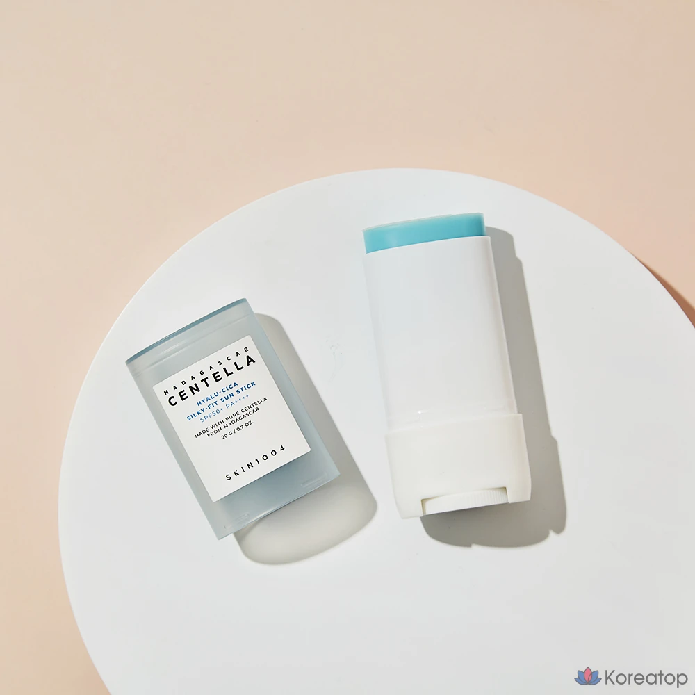 Солнцезащитный стик SKIN1004 Hyalu-Cica Silky Fit Sun Stick SPF50+ PA++++, 20 г, 1 шт.