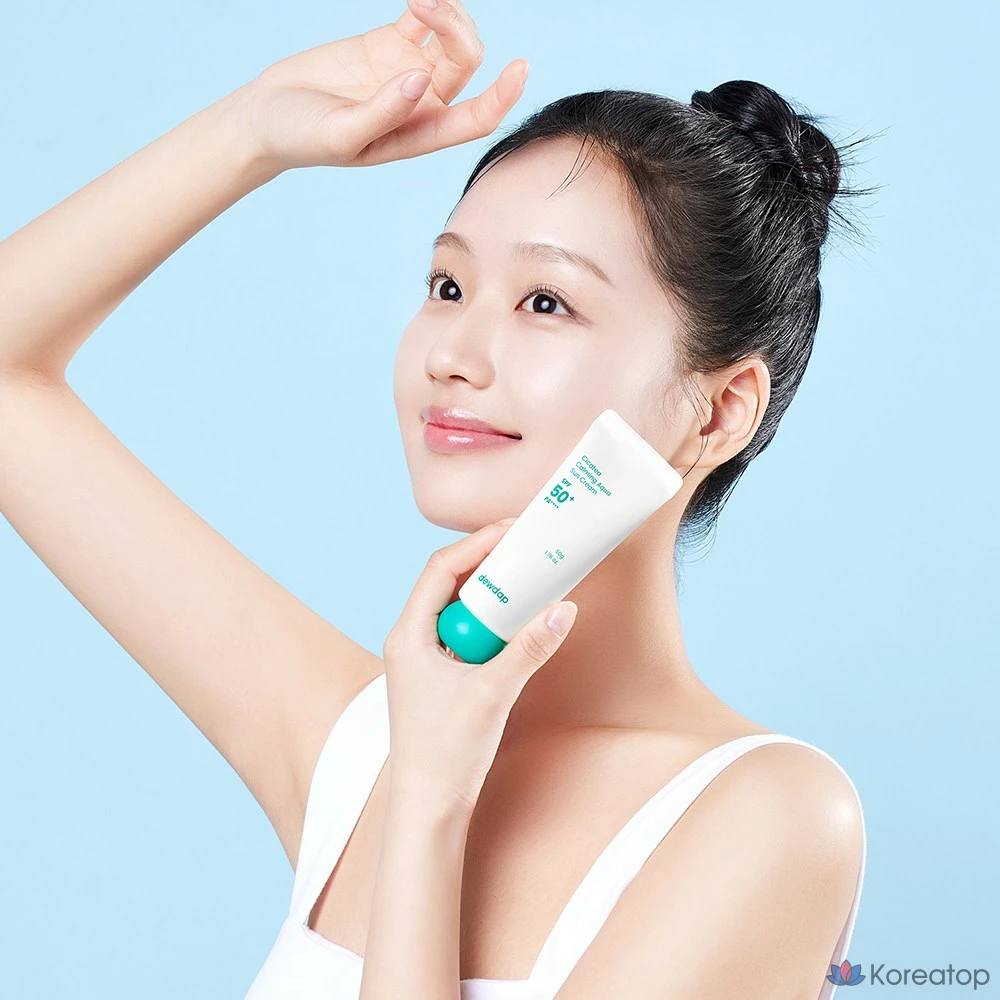 Солнцезащитный крем dewdap Aqua Sun Cream Cica T, 50 г, 1 шт.