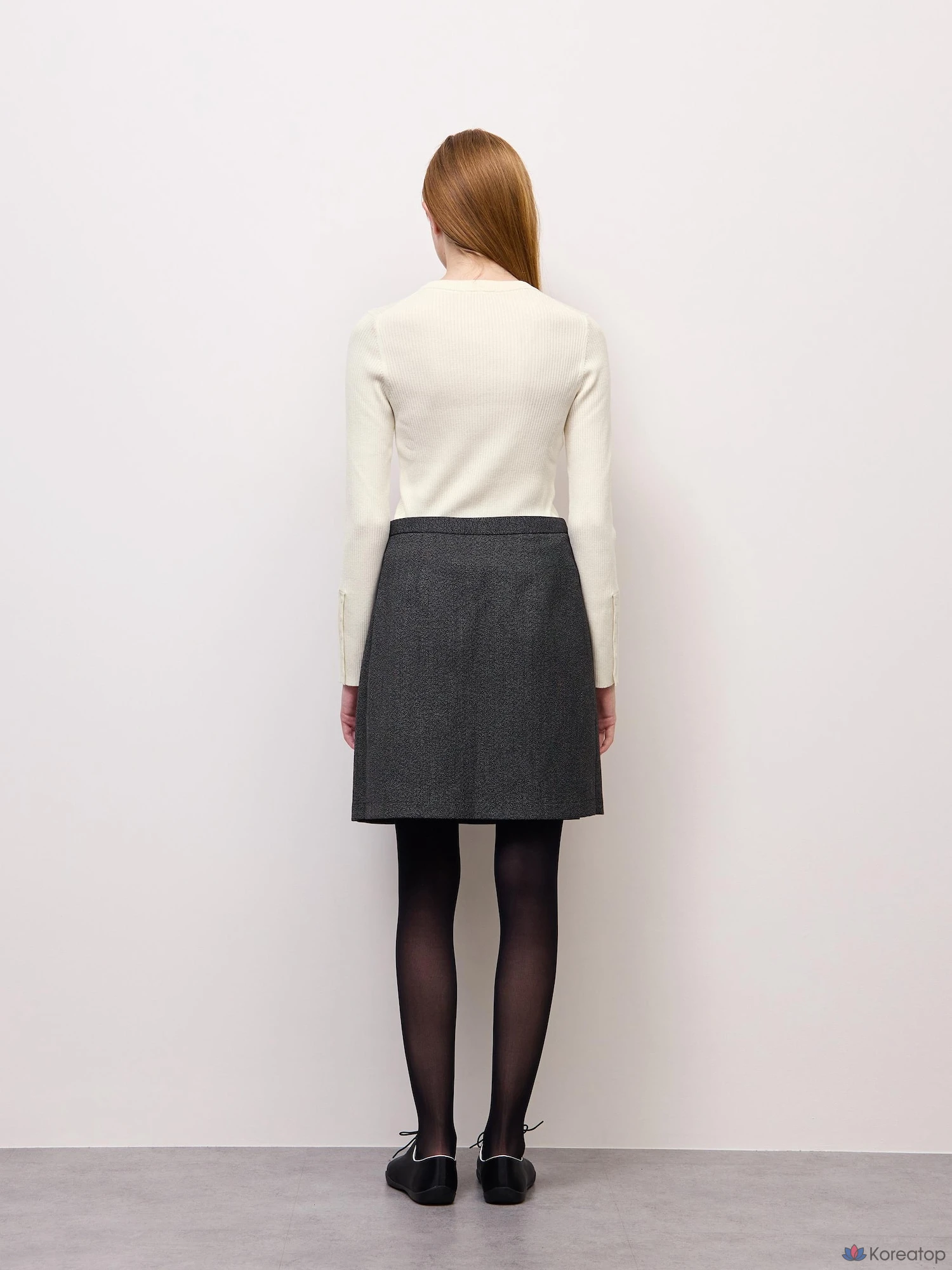 Юбка Uniqlo Box Pleated Skirt из твида