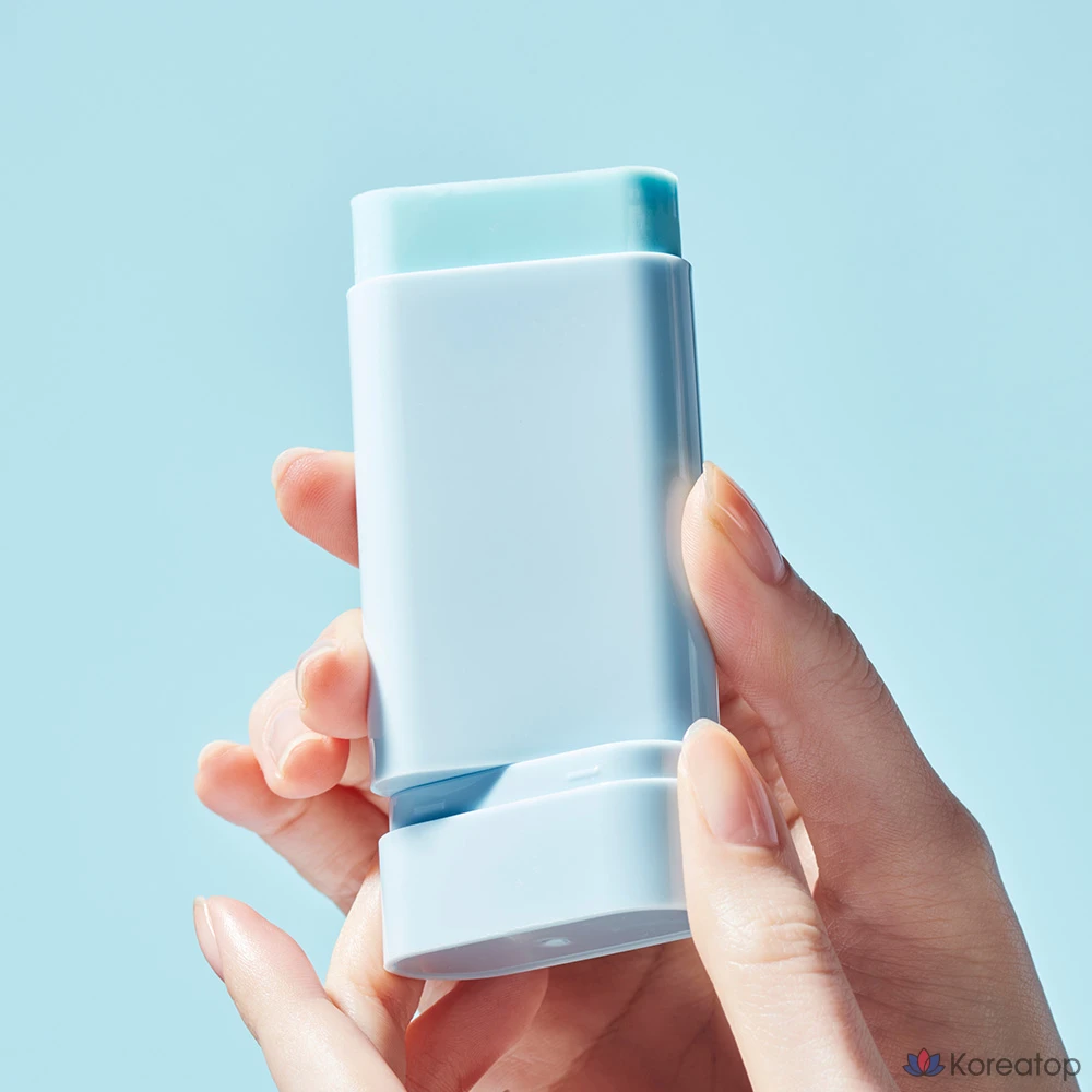 Солнцезащитный стик Tocobo Cotton Soft Sun Stick SPF50+ PA++++, 19 г, 1 шт.