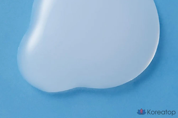Тонер ILLIYOON Ceramide Ato Soothing Skin, 250 мл, 1 шт.