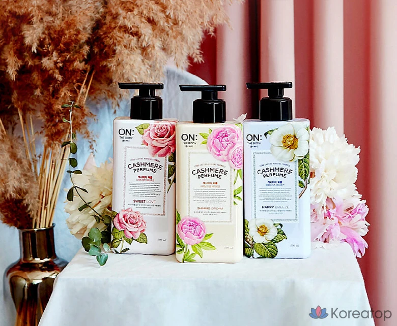 Увлажняющее средство для тела Pure Derma On The Body Cashmere Perfume Shining Dream Body Lotion, 400 мл, 1 шт.