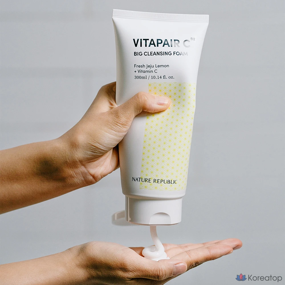 Очищающая пенка Nature Republic Vita Pair C Big Cleansing Foam, 300 мл, 1 шт.