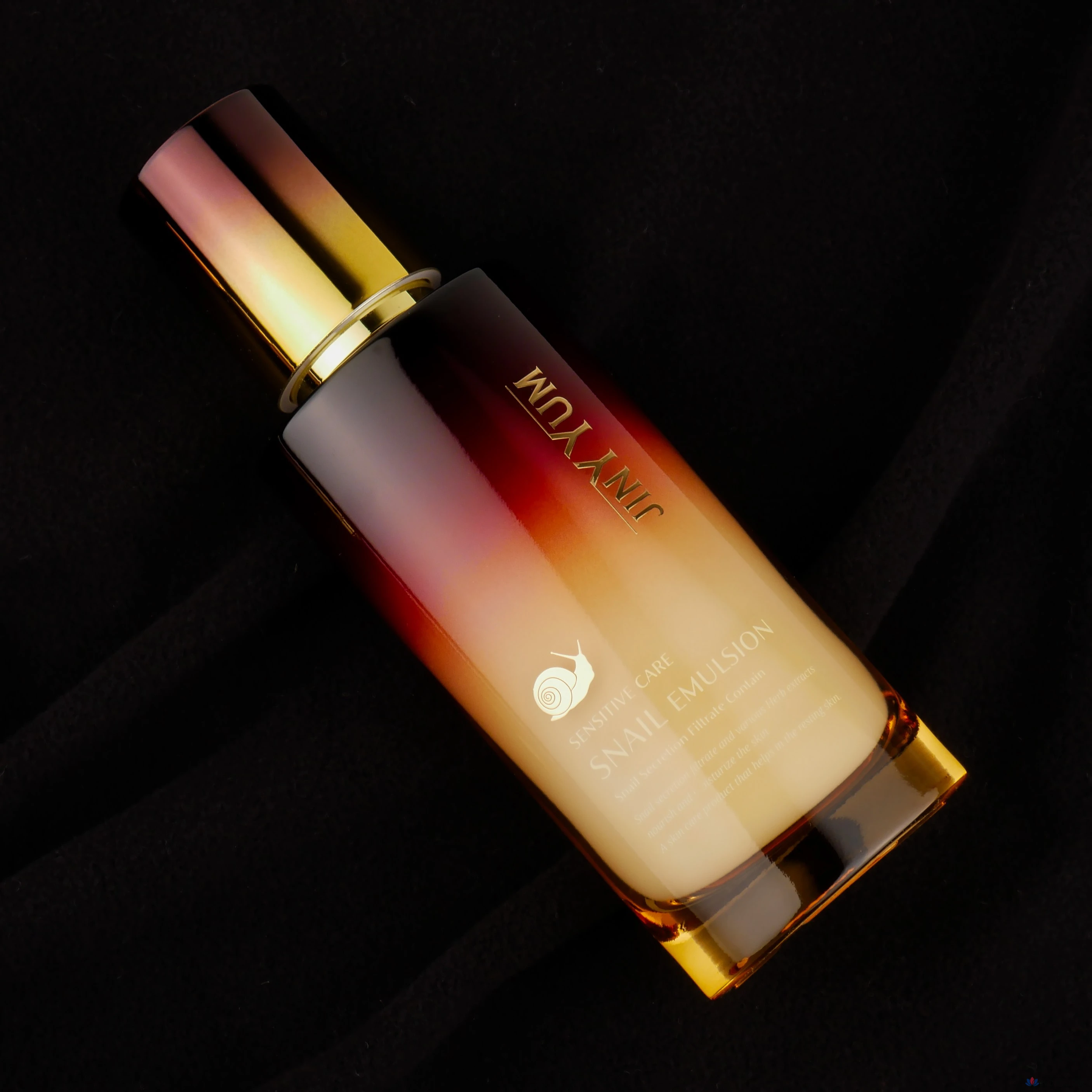 Эмульсия Jant Blanc Geniome Sensitive Care Snail Mucin Moisturizing, 100 мл, 1 шт.