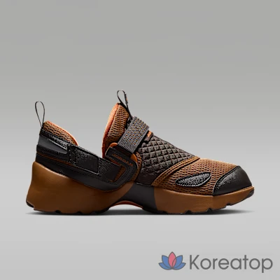 Кроссовки женские Jordan Trunner LX