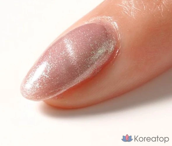 Укрепляющее средство для ногтей Ohora Magnetic Green, 15 мл, 1 шт.