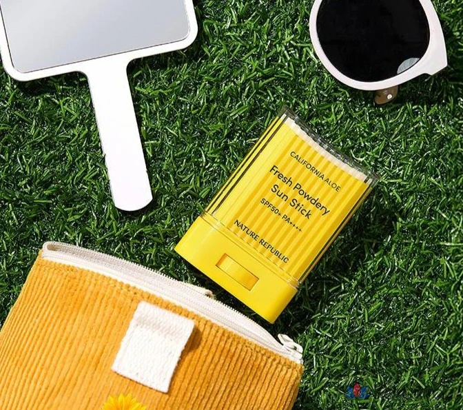 Солнцезащитный стик Nature Republic California Aloe Soothing Sun Stick SPF50+ PA++++, 24 г, 1 шт.