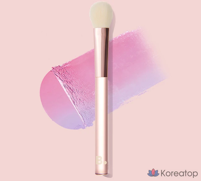 Кисть для румян Banila Co Blusher Brush, оттенок Pink, 1 шт.