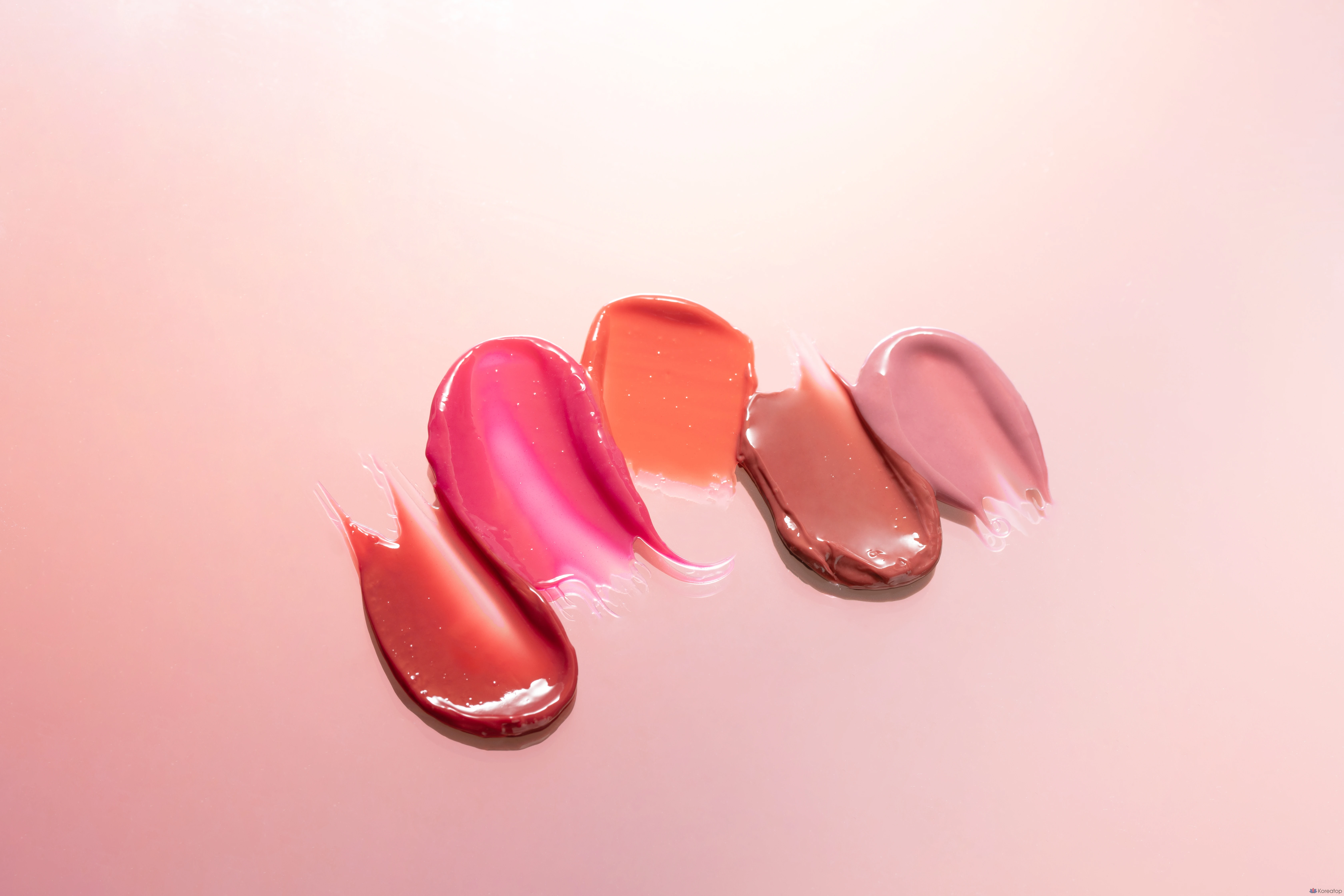 Бальзам для губ MERZY More Shine Melting Stick Balm, оттенок MS01 Shine Touch, 2 г, 1 шт.