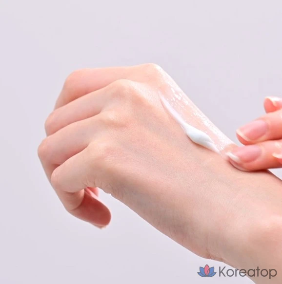 Крем для лица AMPLE:N Hyaluronic Shot Moisture Cream, 30 мл, 1 шт., фото 2