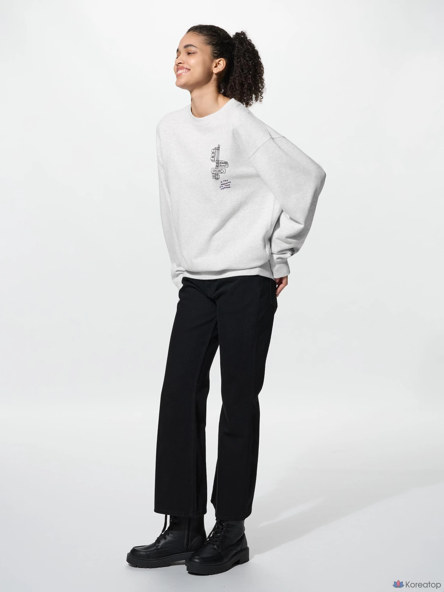 Свитшот Uniqlo Jason Polan Sweatshirt A