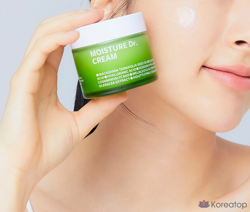 Набор для ухода Isoi Moisture Doctor 2-piece Set (Cream + Toner), 70 мл + 8 мл x 3, 1 шт.
