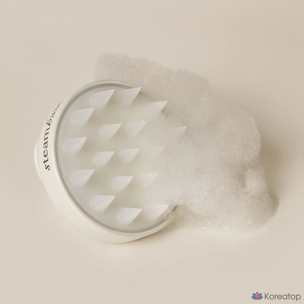 Шампунь-браш для массажа кожи головы Steambase Soft Silicone Shampoo Brush, 1 шт.