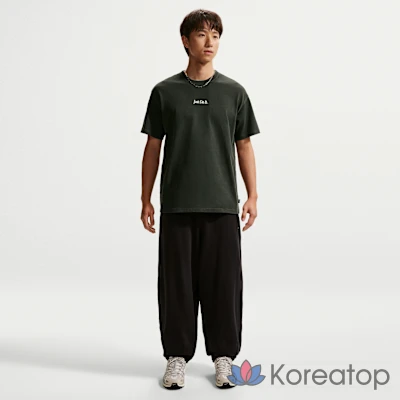 Футболка Nike Sportswear Premium Essential T-Shirt