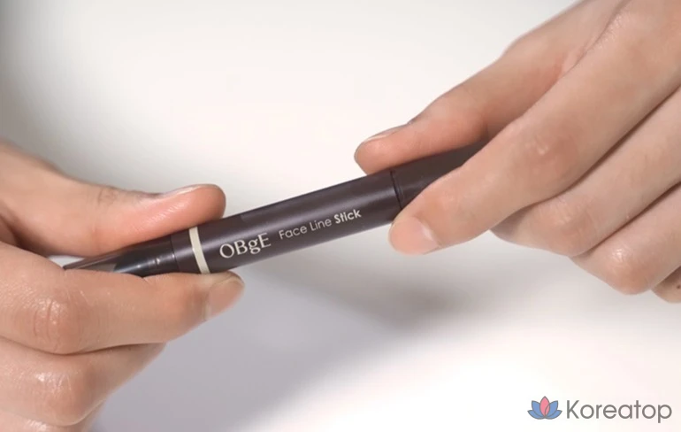 Корректор для лица OBge Face Line Stick, 1.3 г, 1 шт.
