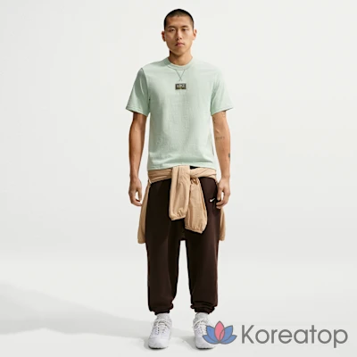 Футболка Nike Sportswear Premium Essential T-Shirt