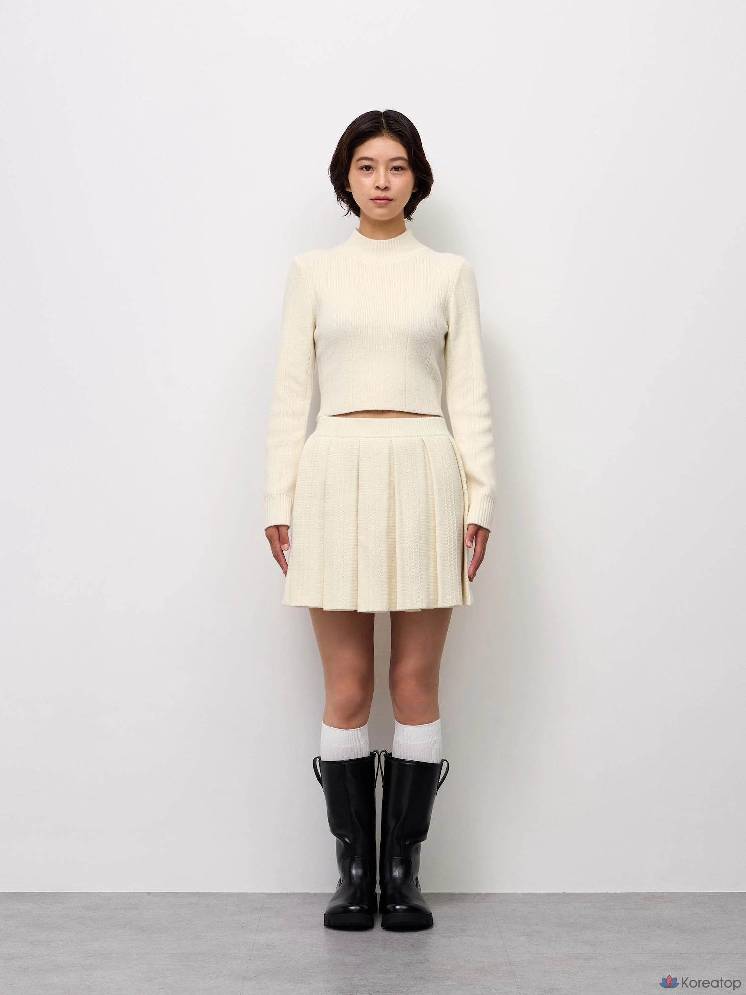 Мини-юбка Uniqlo GU Knit Pleated Mini Skirt