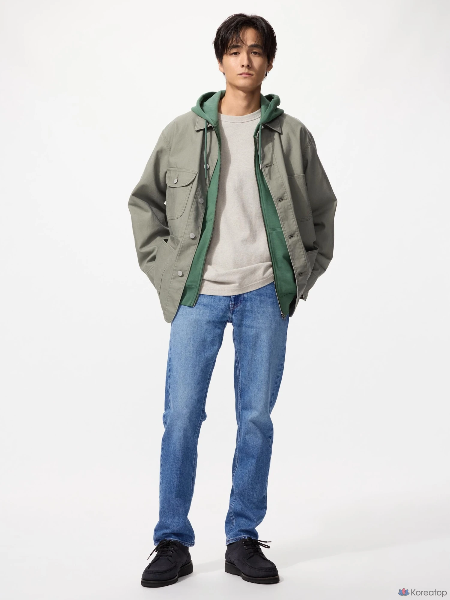 Джинсы Uniqlo Slim Straight