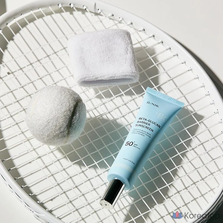 Солнцезащитный крем iUNIK Beta-Glucan Barrier Sunscreen, 60 мл, 1 шт.