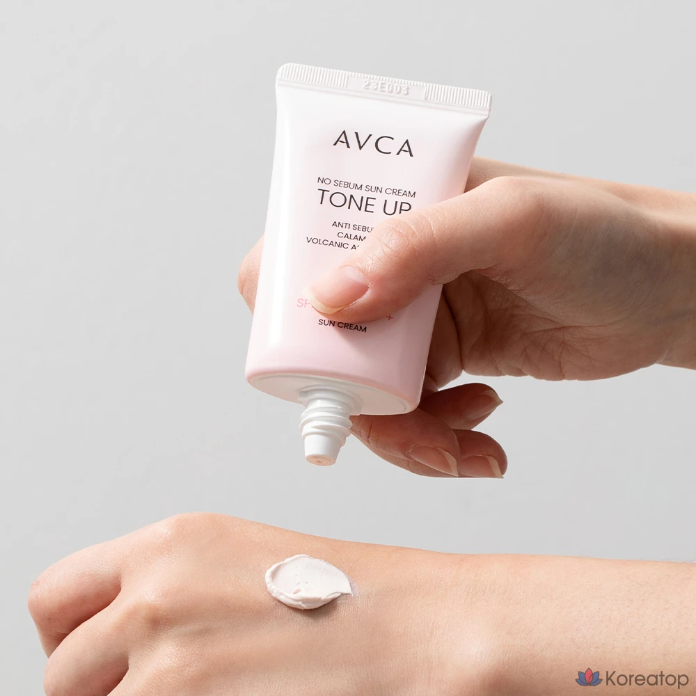 Солнцезащитный крем AVCA Tone-Up No Sebum Mineral Sun Cream SPF50+ PA++++, 35 мл, 1 шт.