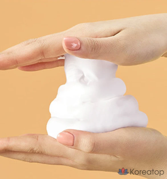 Очищающая пенка HANSKIN Blackhead Cleansing Foam, 120 мл, 1 шт.
