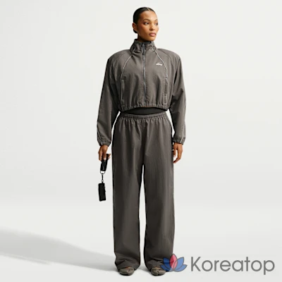 Куртка женская Nike Skims Crunch Nylon Crop Jacket, фото 4