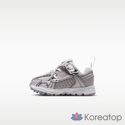 Кроссовки мужские Nike Zoom Vomero 5 SE SP