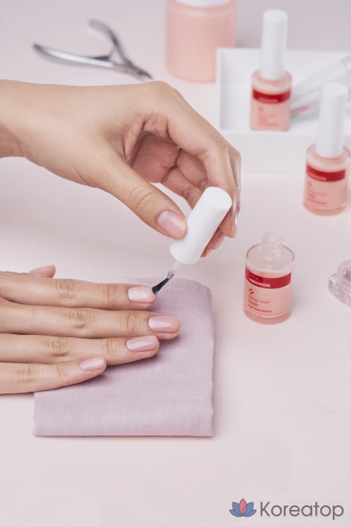 Средство для ухода за ногтями PAUL MEDISON Deep Red Repair Nail Treatment, 15 мл, 1 шт.