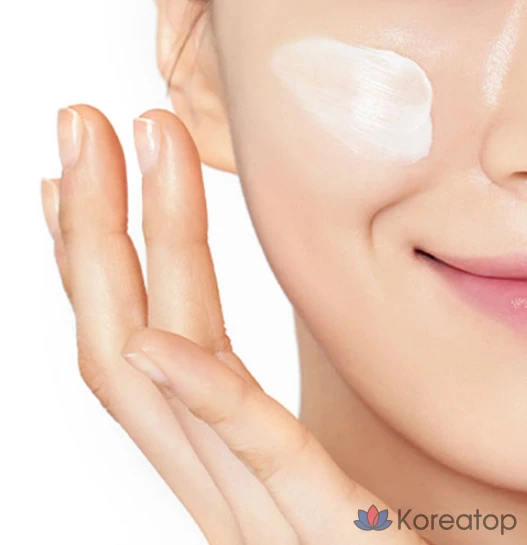 Крем для лица Mamonde Flora Glow Rose Smoothing Cream, 50 мл, 1 шт.