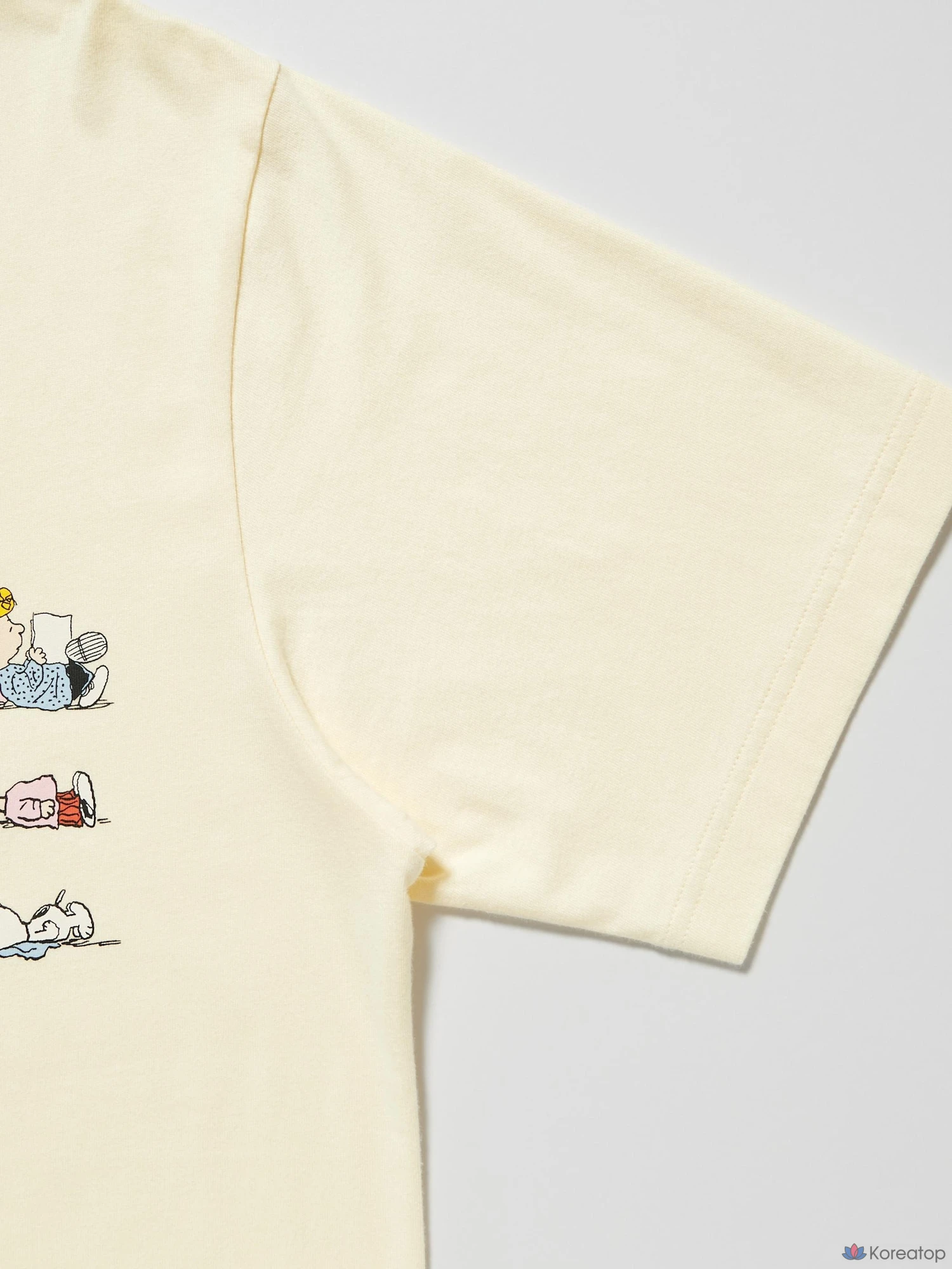 Футболка Uniqlo PEACE FOR ALL Graphic T (Regular Fit) PEANUTS
