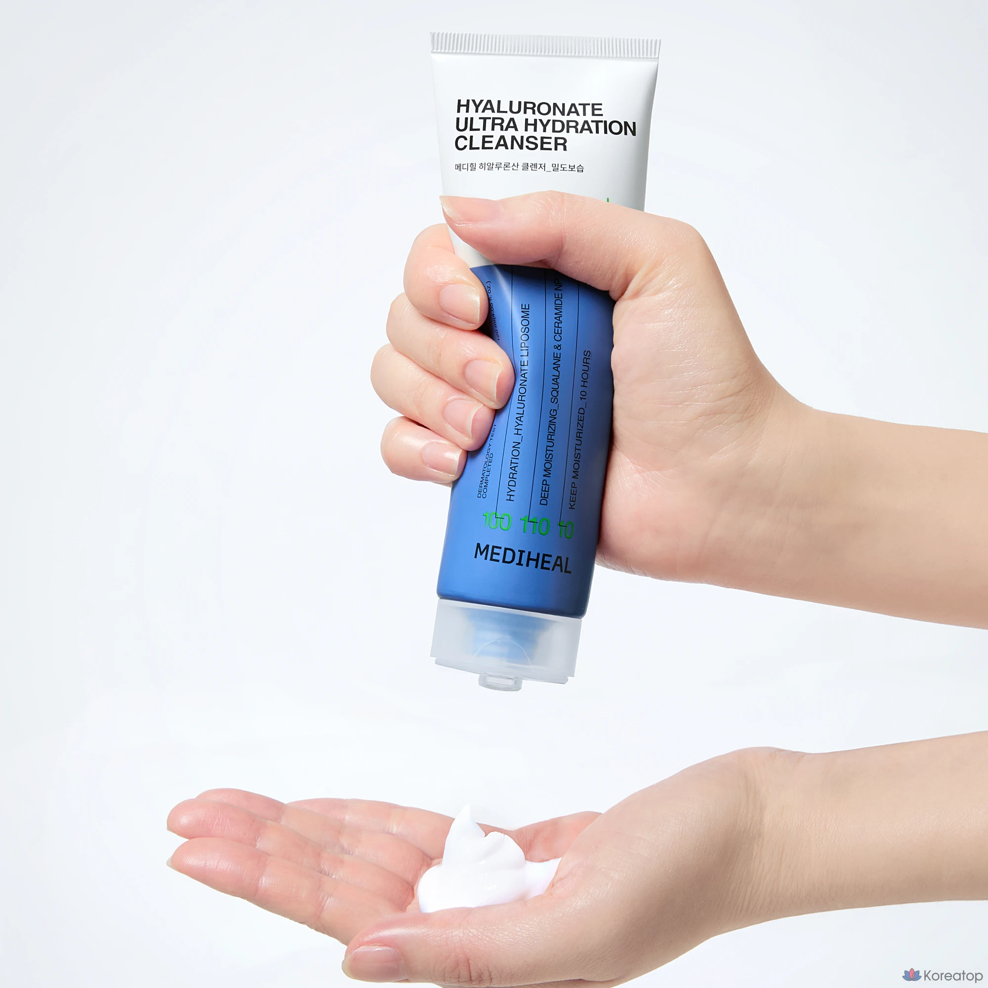 Очищающая пенка MEDIHEAL Hyaluronic Acid Moisture Cleansing Foam, 120 мл, 1 шт.