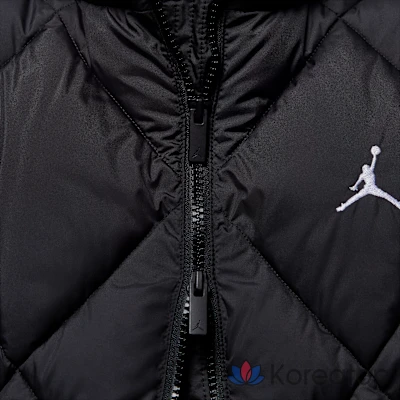 Жилет утепленный женский Jordan Brooklyn Therma-FIT Quilted Padded Vest