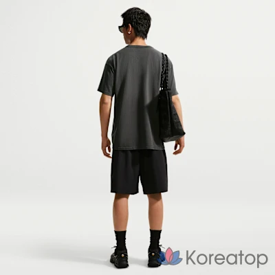 Футболка мужская Nike Sportswear Premium Essential