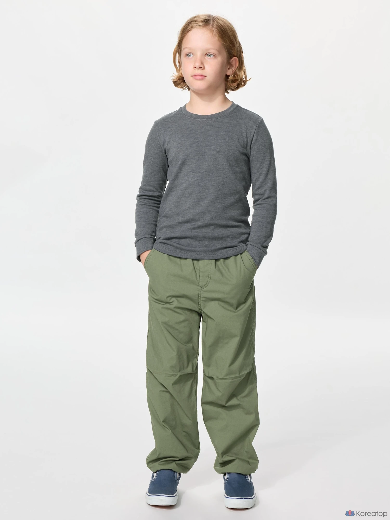 Футболка детская Uniqlo HEATTECH Extra Warm Cotton Crew Neck Long Sleeve T-Shirt