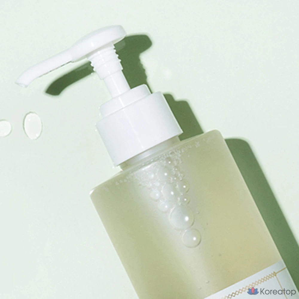 Гель-пенка для умывания HYGGEE Mild Hyaluron Cleanser, 200 мл, 1 шт., фото 4